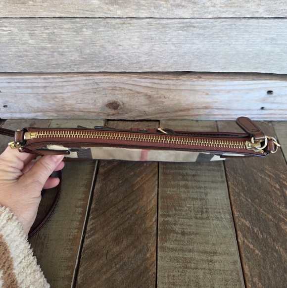 Burberry Bridle Crossbody - Picture 3 of 14
